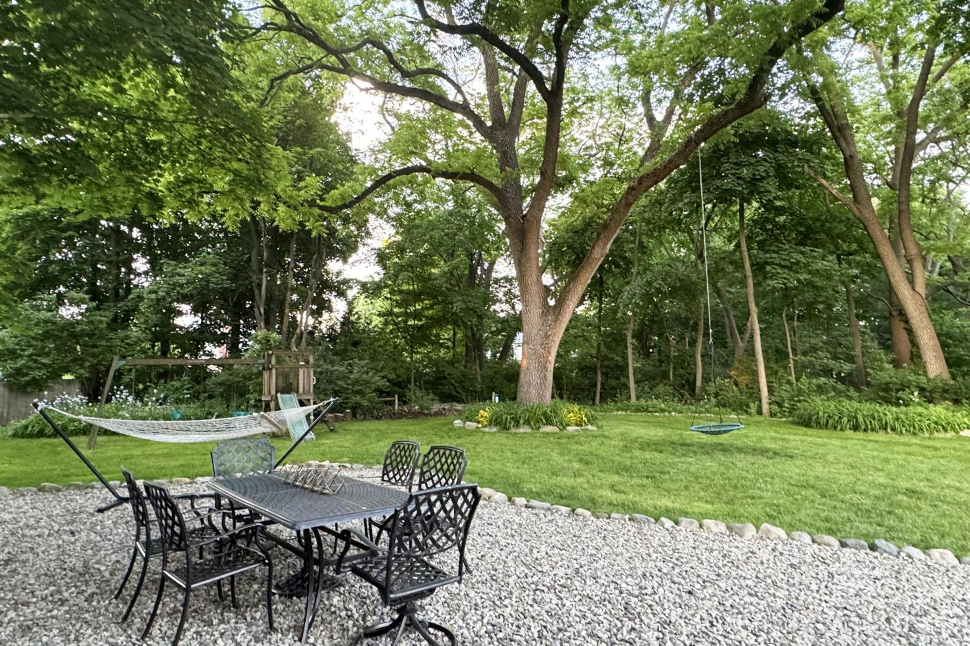 Large, Comfortable & Conveniently Located Home Danvers Exterior photo