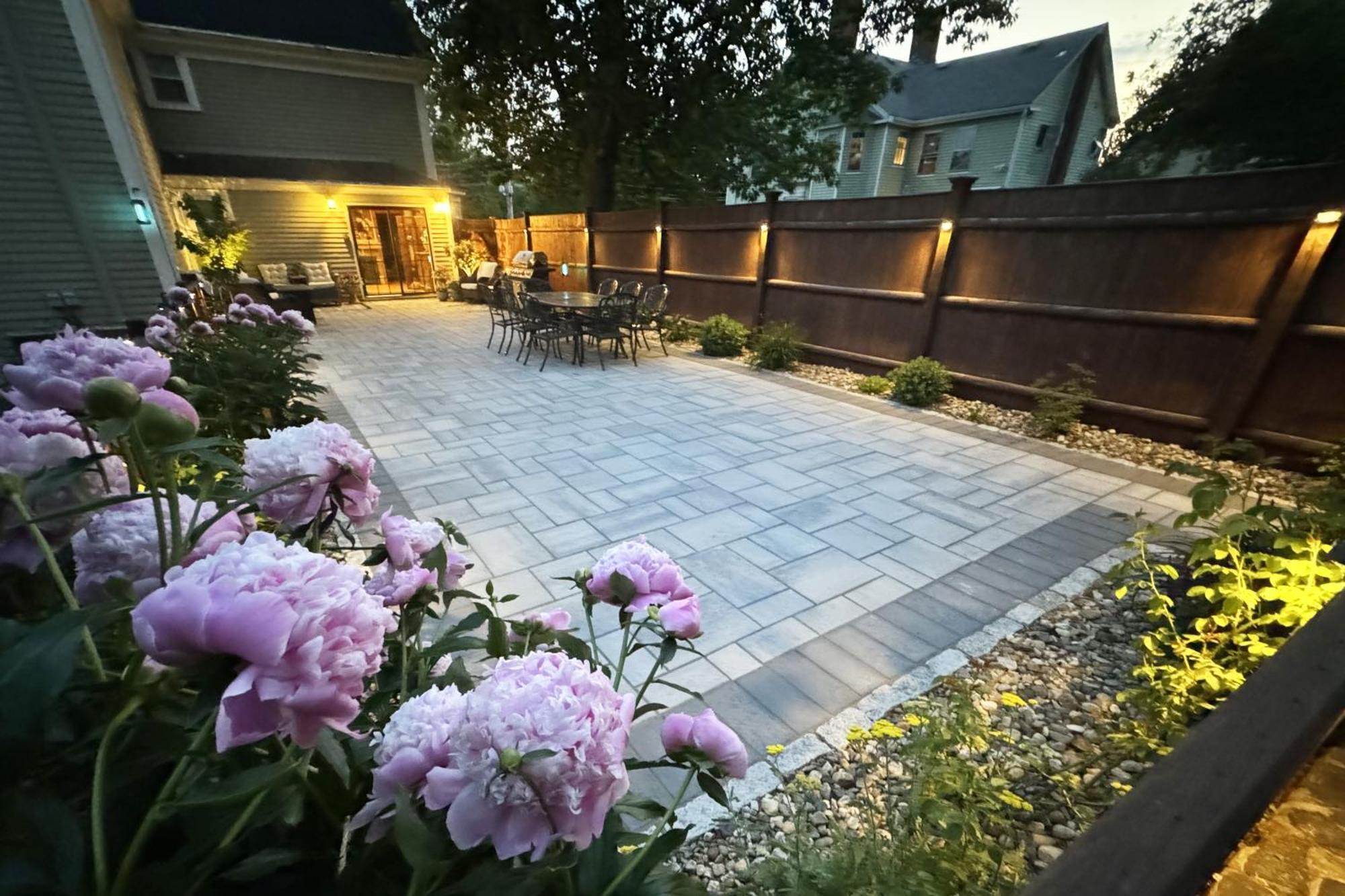 Large, Comfortable & Conveniently Located Home Danvers Exterior photo